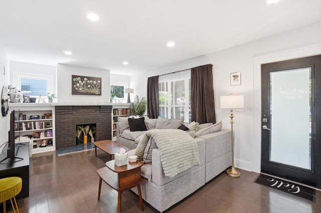 110 N Chase Avenue, Columbus, OH 43204