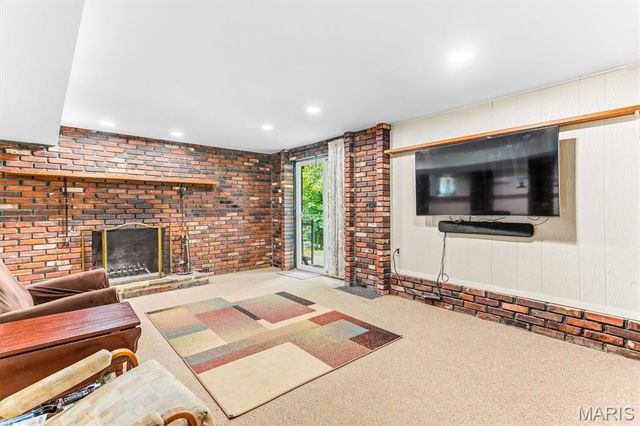 336 Marilyn Drive, Arnold, MO 63010