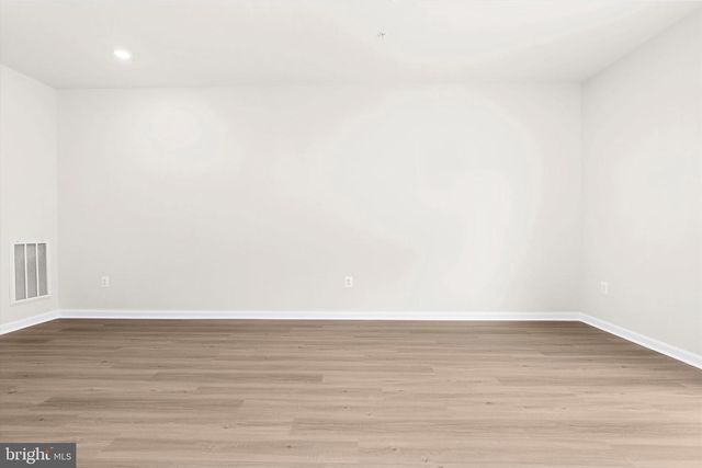 8139 BARTHOLOMEW CT, Baltimore, MD 21206