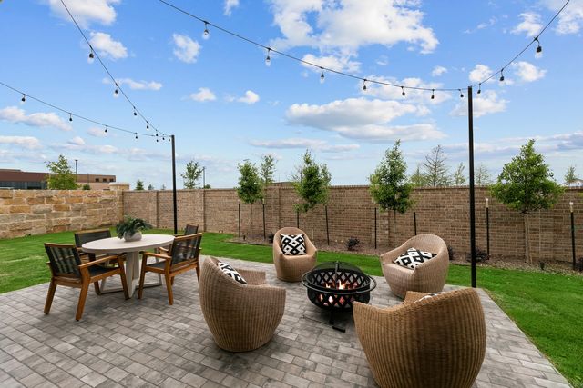 611 Long Trail, Mansfield, TX 76063