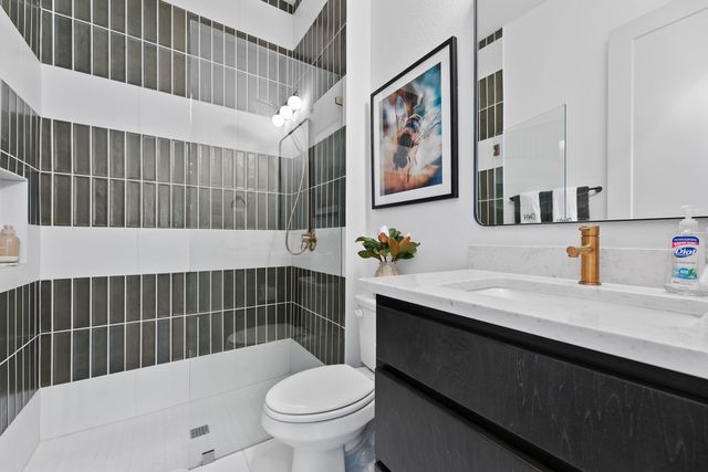 611 Long Trail, Mansfield, TX 76063