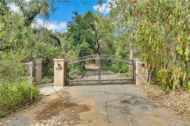 3013 Olive Hill, Fallbrook, CA 92028