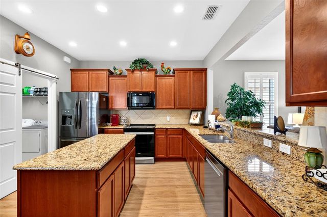 10134 SW 75TH STREET ROAD, Ocala, FL 34481