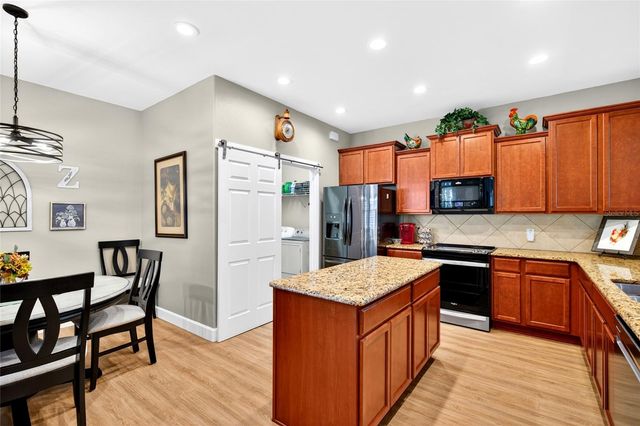 10134 SW 75TH STREET ROAD, Ocala, FL 34481