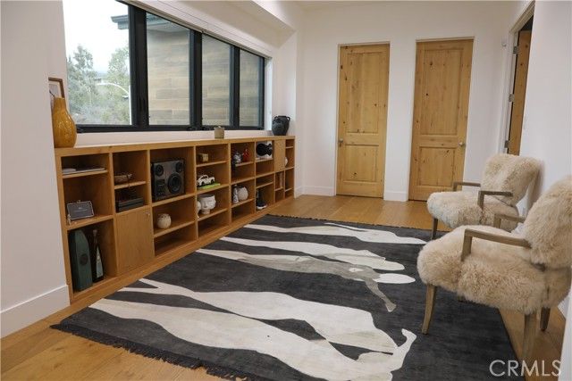 12664 Mclennan, Granada Hills (los Angeles), CA 91344