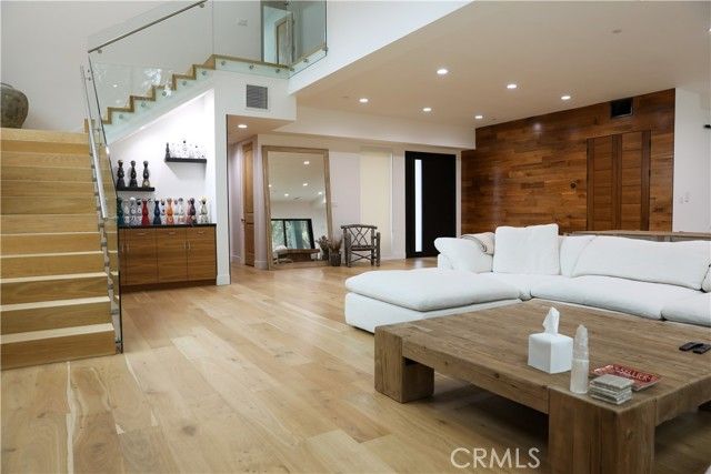 12664 Mclennan, Granada Hills (los Angeles), CA 91344