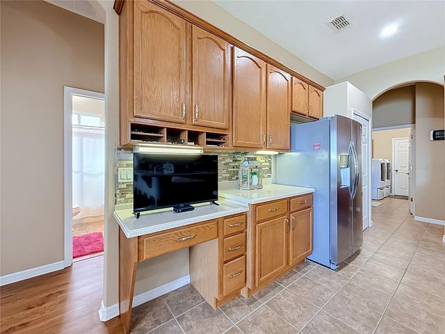 25524 LAUREL VALLEY ROAD, Leesburg, FL 34748