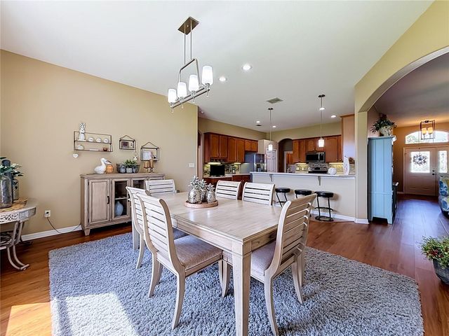 25524 LAUREL VALLEY ROAD, Leesburg, FL 34748