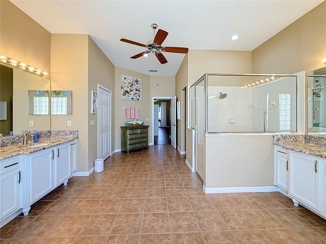 25524 LAUREL VALLEY ROAD, Leesburg, FL 34748
