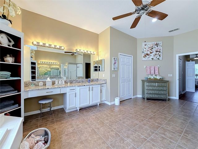 25524 LAUREL VALLEY ROAD, Leesburg, FL 34748