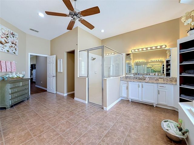 25524 LAUREL VALLEY ROAD, Leesburg, FL 34748