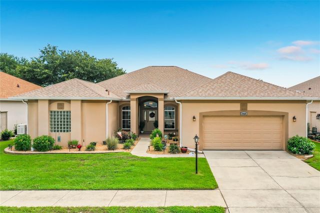 25524 LAUREL VALLEY ROAD, Leesburg, FL 34748