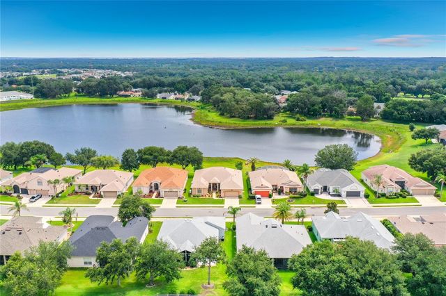 25524 LAUREL VALLEY ROAD, Leesburg, FL 34748