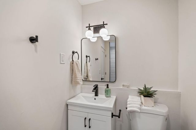 1000 Chestnut Street, Maple Lake, MN 55358