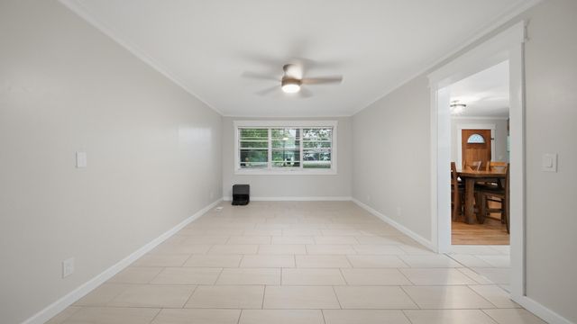 8525 W Crabtree Road, Hixson, TN 37343