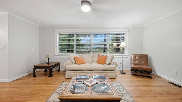 8525 W Crabtree Road, Hixson, TN 37343