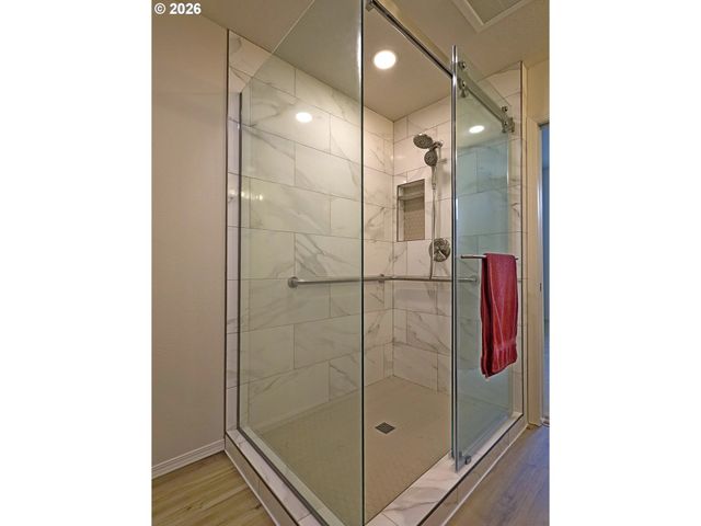 999 Se SACHA Pl, Hillsboro, OR 97123