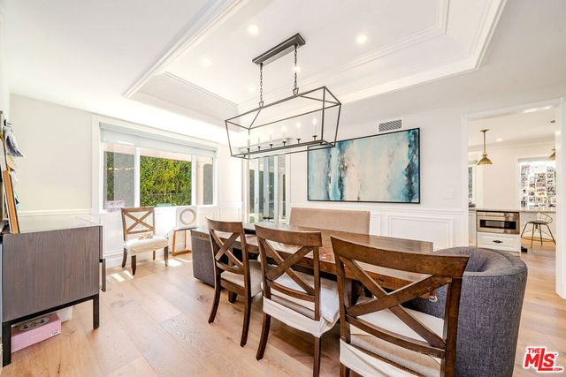 27 Horseshoe Lane, Palos Verdes Peninsula, CA 90274