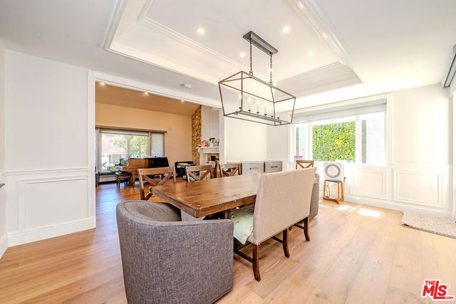27 Horseshoe Lane, Palos Verdes Peninsula, CA 90274