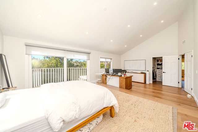 27 Horseshoe Lane, Palos Verdes Peninsula, CA 90274