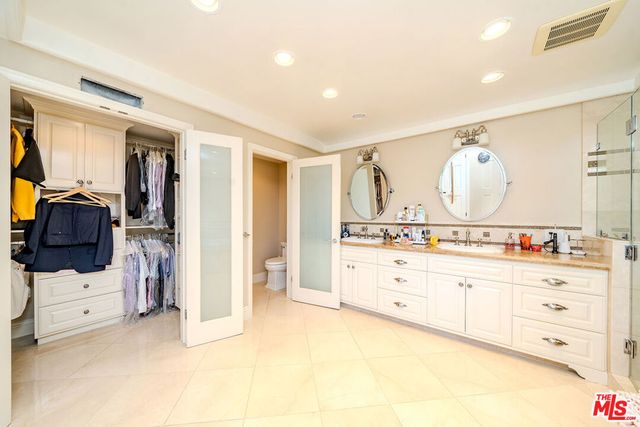 27 Horseshoe Lane, Palos Verdes Peninsula, CA 90274