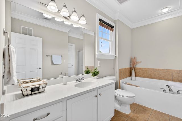 828 Waterford Lake Drive, Cary, NC 27519