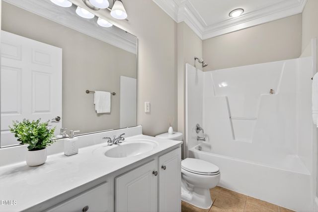 828 Waterford Lake Drive, Cary, NC 27519