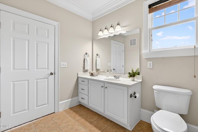 828 Waterford Lake Drive, Cary, NC 27519