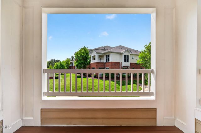 828 Waterford Lake Drive, Cary, NC 27519