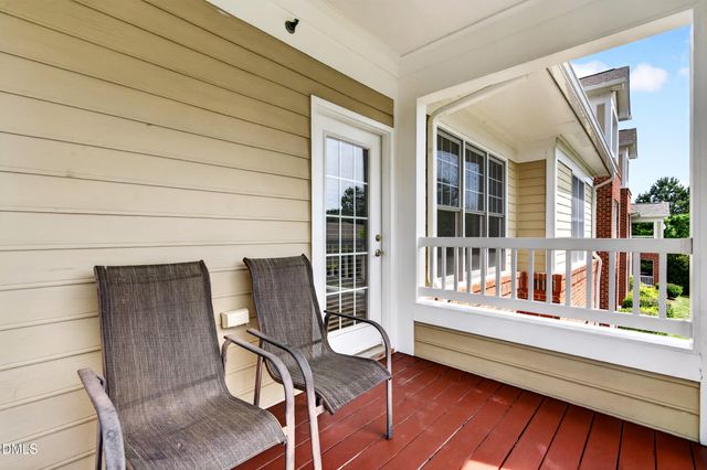 828 Waterford Lake Drive, Cary, NC 27519