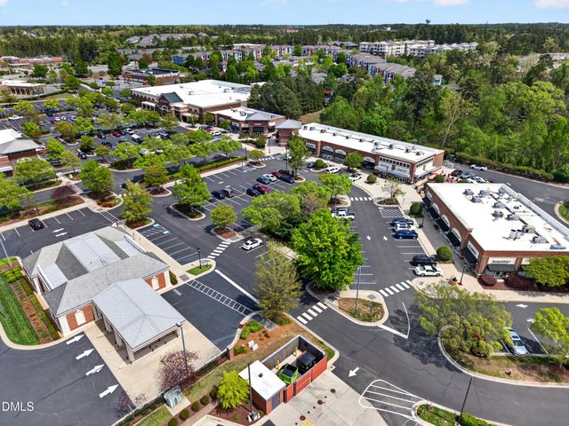 828 Waterford Lake Drive, Cary, NC 27519