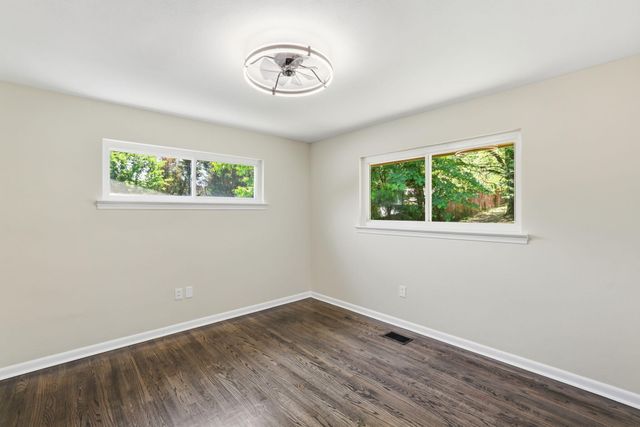 3208 Kings Point Road, Chattanooga, TN 37416