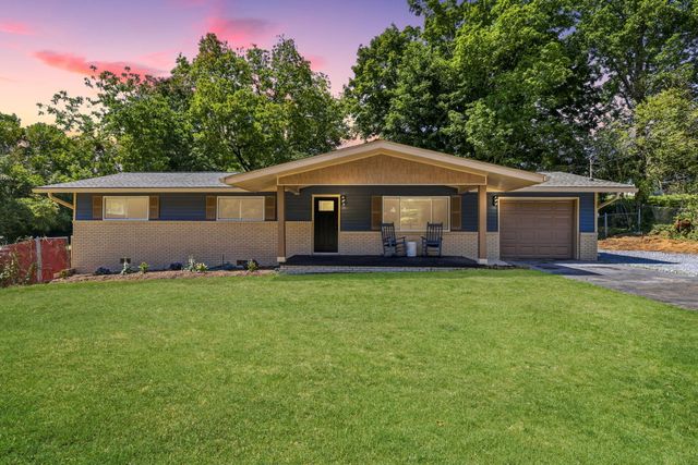 3208 Kings Point Road, Chattanooga, TN 37416