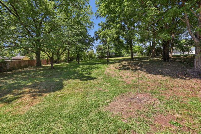 3208 Kings Point Road, Chattanooga, TN 37416