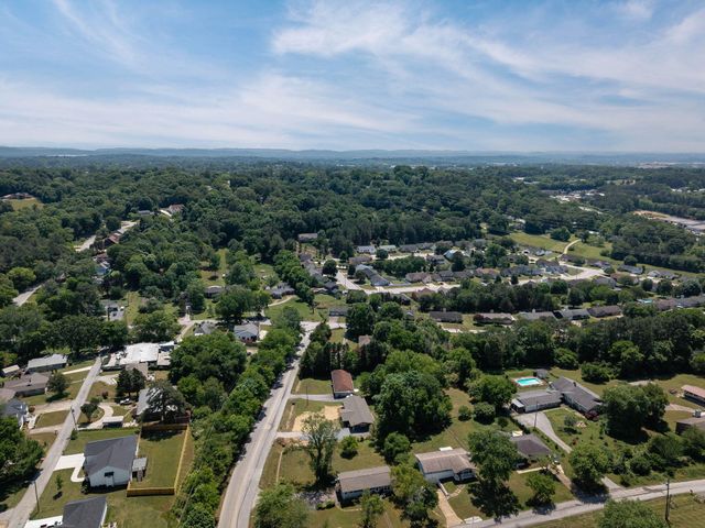 3208 Kings Point Road, Chattanooga, TN 37416