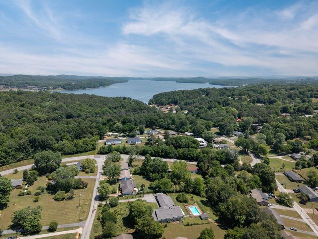 3208 Kings Point Road, Chattanooga, TN 37416