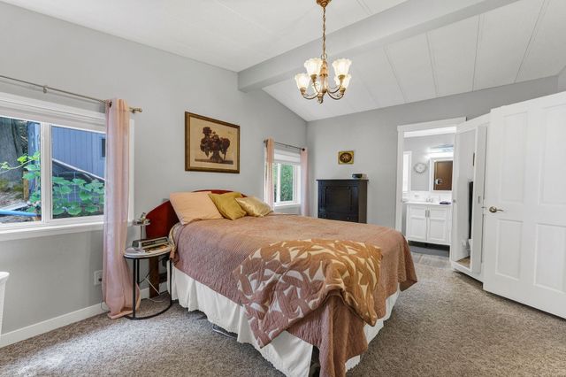 3231 W BOONE Ave, Spokane, WA 99201