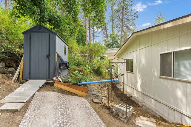 3231 W BOONE Ave, Spokane, WA 99201