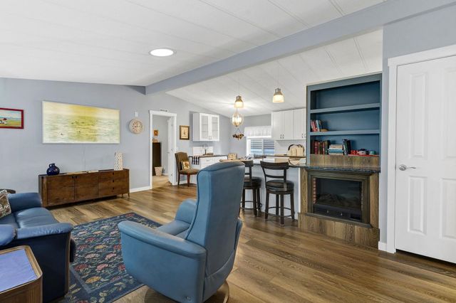 3231 W BOONE Ave, Spokane, WA 99201