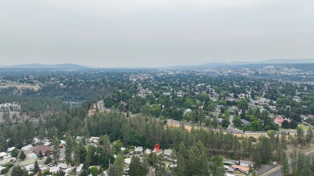 3231 W BOONE Ave, Spokane, WA 99201