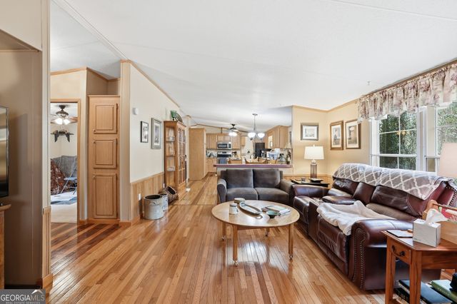 2533 McFarlin Bridge Road, Carnesville, GA 30521