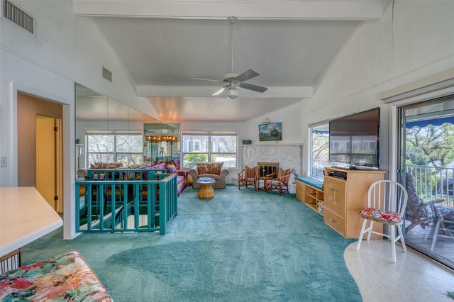 3600 Packsaddle DR, Horseshoe Bay, TX 78657