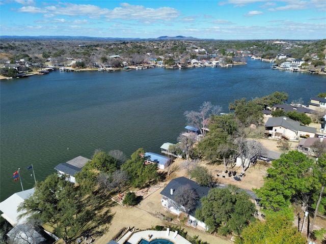 3600 Packsaddle DR, Horseshoe Bay, TX 78657