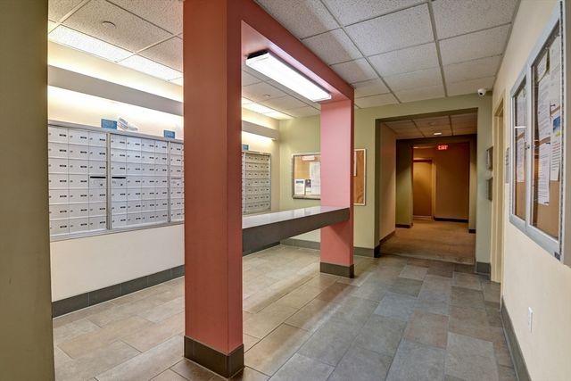 100 W Squantum St 516, Quincy, MA 02171