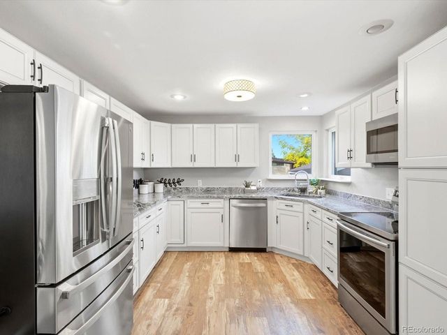 6851 S Prince Cir, Littleton, CO 80120