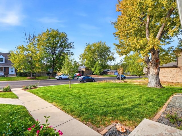 6851 S Prince Cir, Littleton, CO 80120