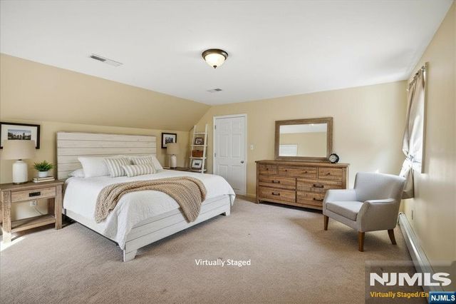 31 Vivian Avenue, Emerson, NJ 07630