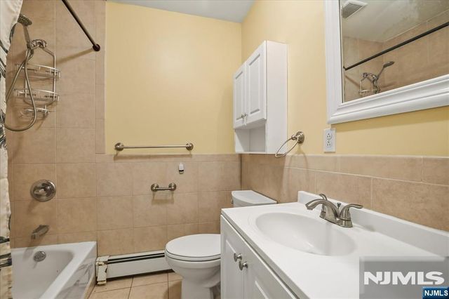 31 Vivian Avenue, Emerson, NJ 07630