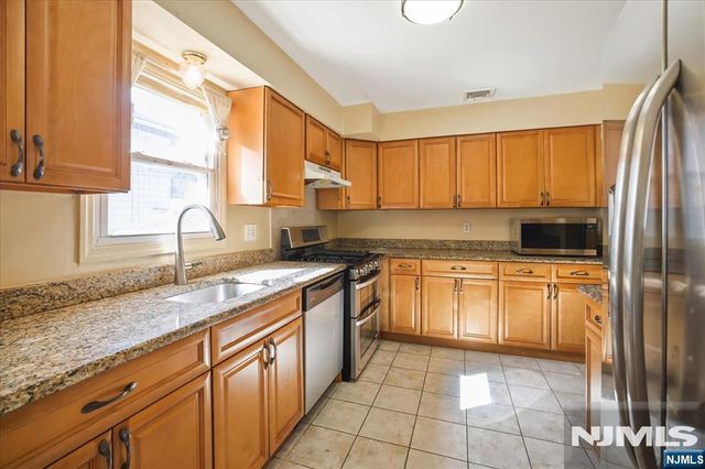 31 Vivian Avenue, Emerson, NJ 07630