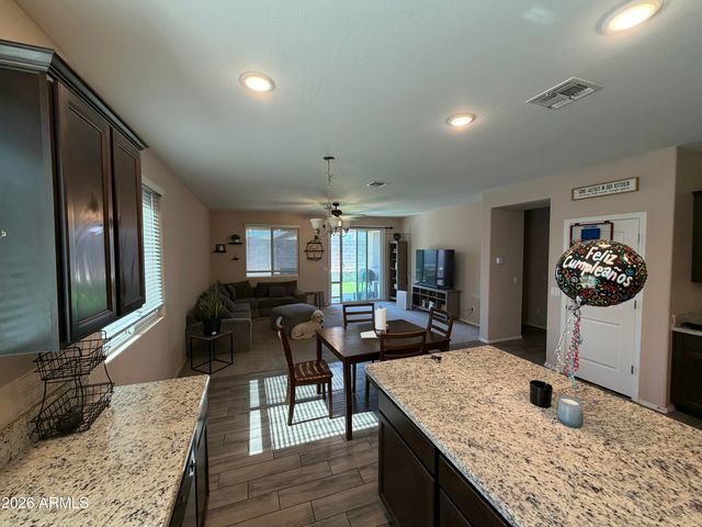 24740 W JESSICA Lane, Buckeye, AZ 85326